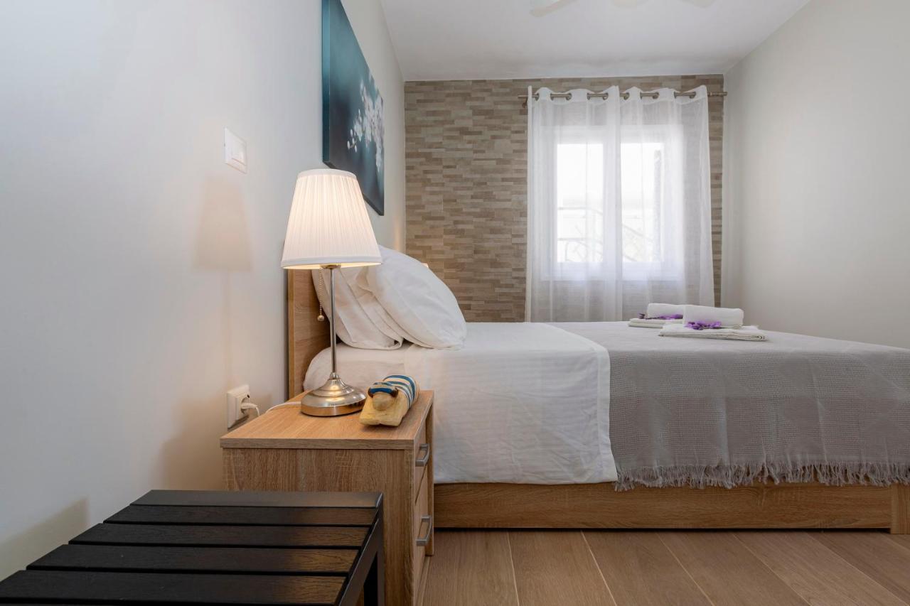 Sofia'S Apart 4U Glifada Dış mekan fotoğraf