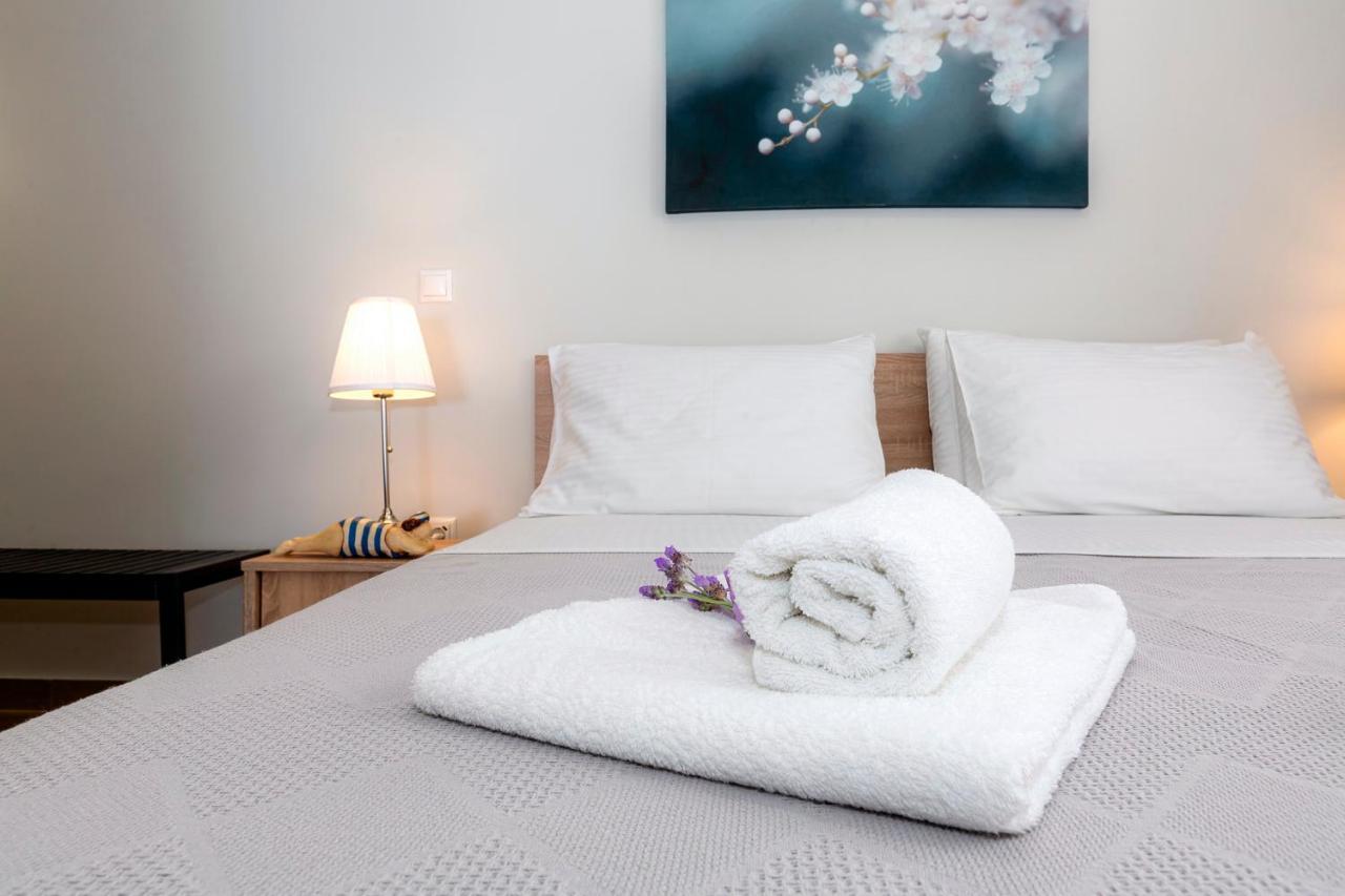 Sofia'S Apart 4U Glifada Dış mekan fotoğraf
